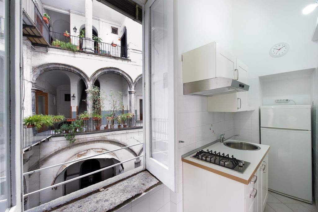 Domus Decumana Apartment Napoli Ruang foto